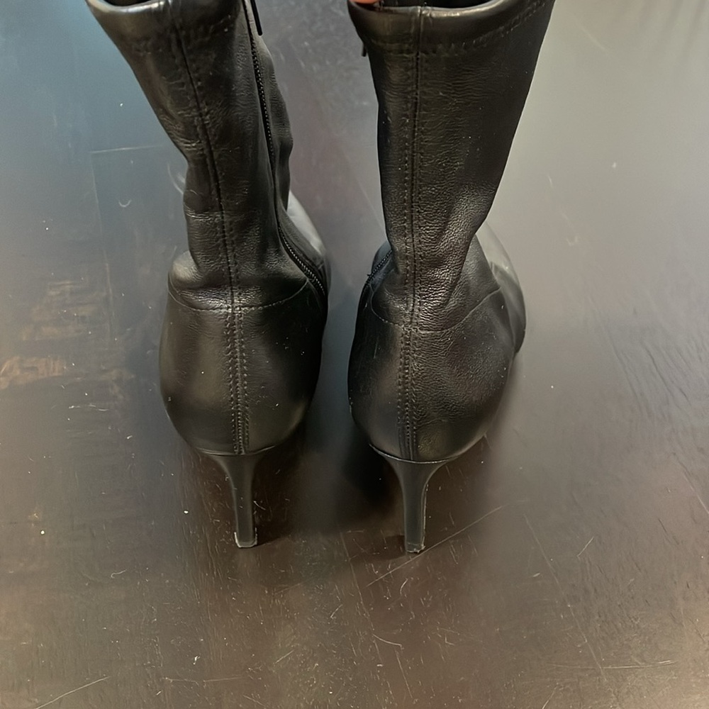 Veronica Beard Black Ankle Boots - Picture 2 of 7